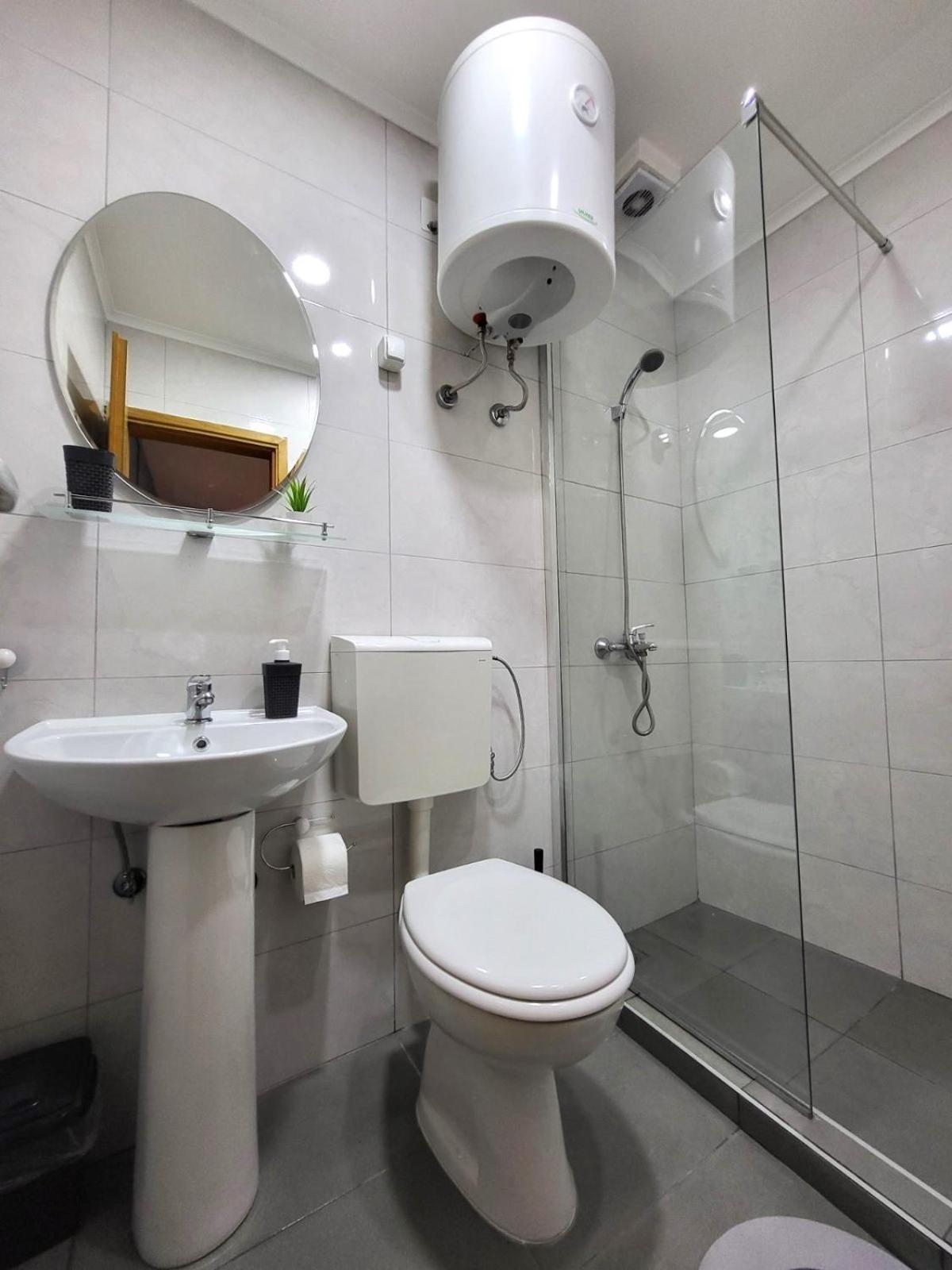 Guesthouse Ozegovic Belgrad Exterior foto